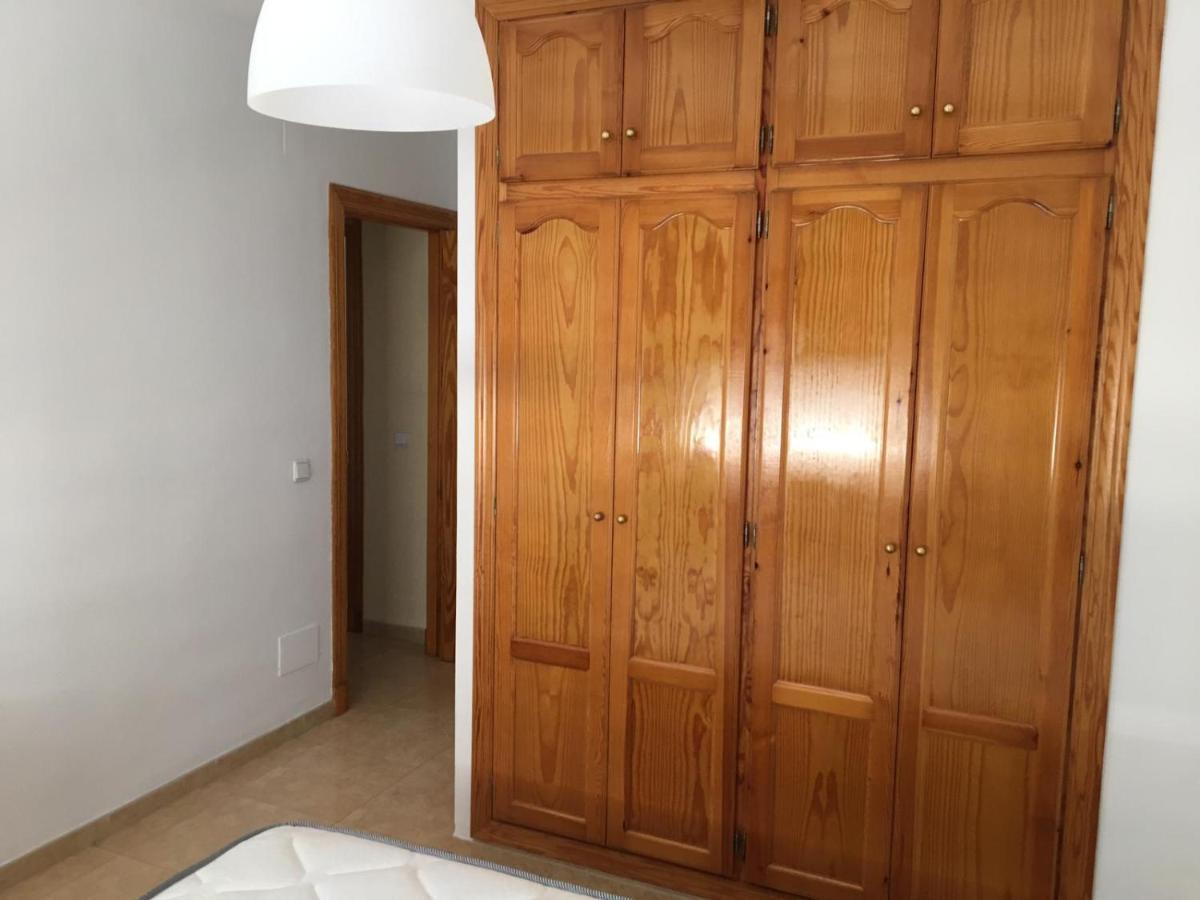 Habitacion Grande Con Bano Privado En Coin A 30Km De La Playa Exterior foto